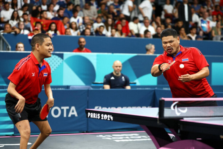 Table tennis stars earn shots at gold