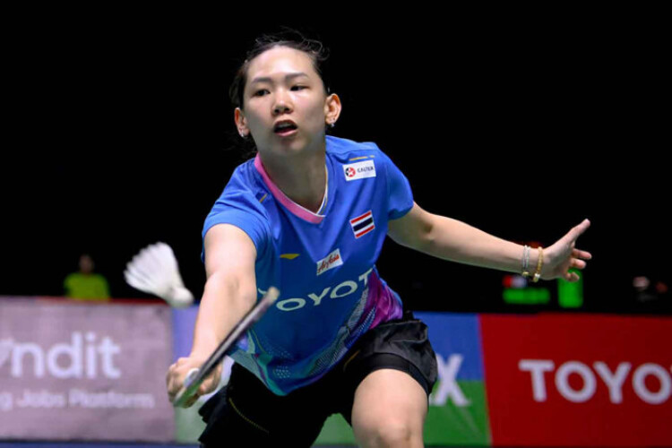 Thailand's Pornpawee bows out in Hong Kong badminton semi-finals