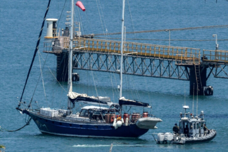 Israel to expel French nationals on Gaza aid boat