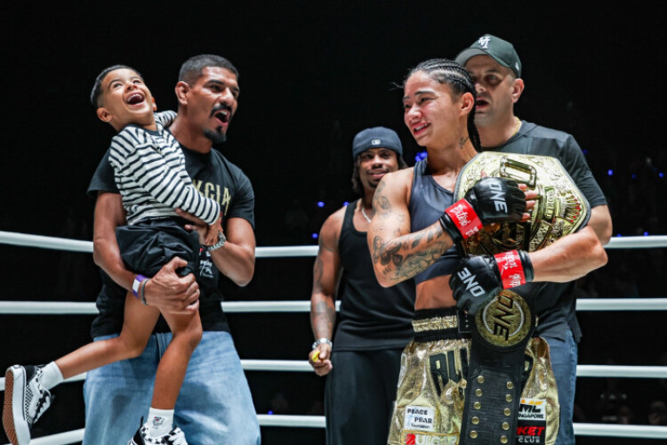 ONE Championship: Allycia Rodrigues declares herself ‘queen of Muay Thai’ and plots MMA switch after KO win