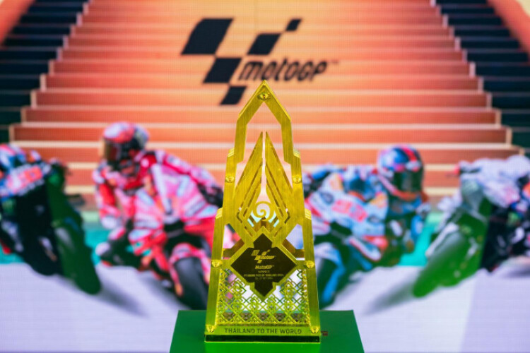 Organisers unveil trophy for Thai race