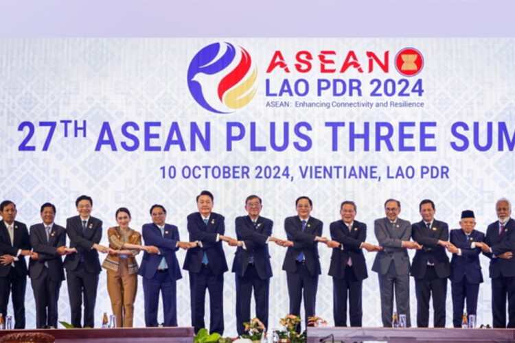 ASEAN bolsters ties with key partners in time of growing protectionism