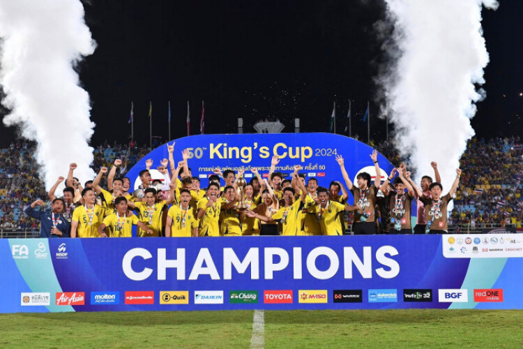 Thailand coach thanks fans for first King's Cup win in 7 years