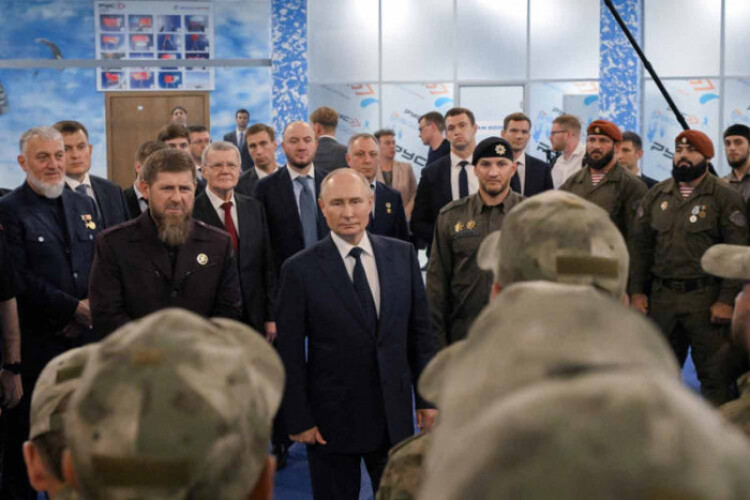 Putin inspects troops readying to fight Ukraine in surprise trip to Chechnya