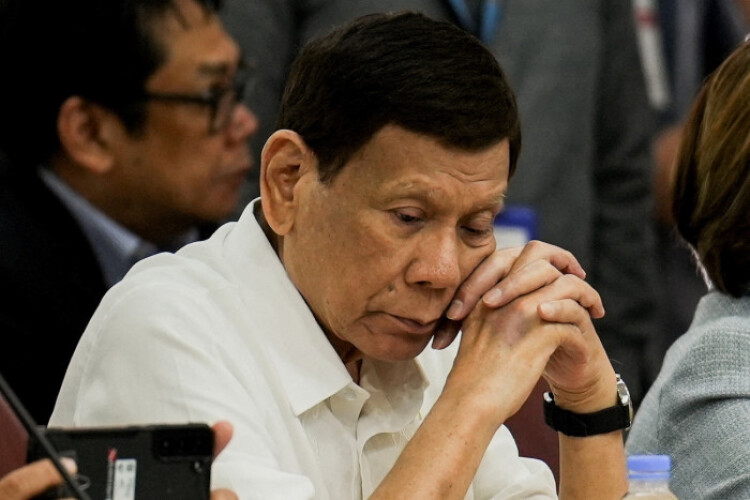 Manila: ‘No objection’ if Duterte surrenders to international court