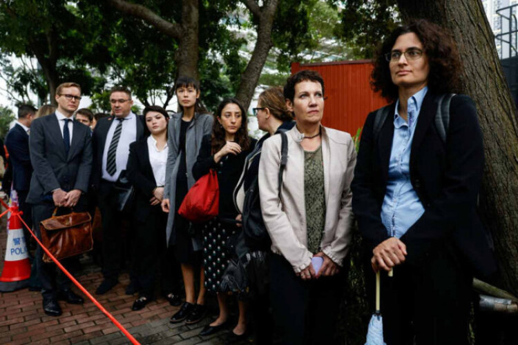 Hundreds queue for sentencing of 47 Hong Kong democrats