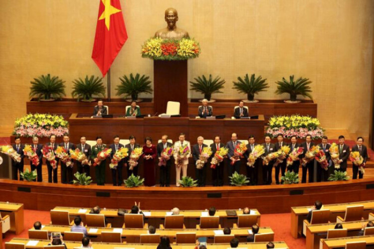 Vietnam issues disciplinary 'warning' to former parliament chair