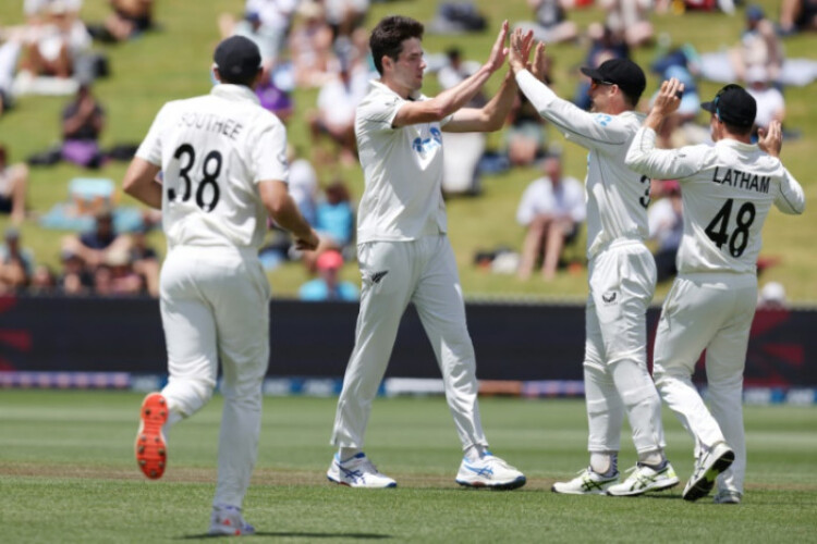 New Zealand crush England to send Southee out on a high